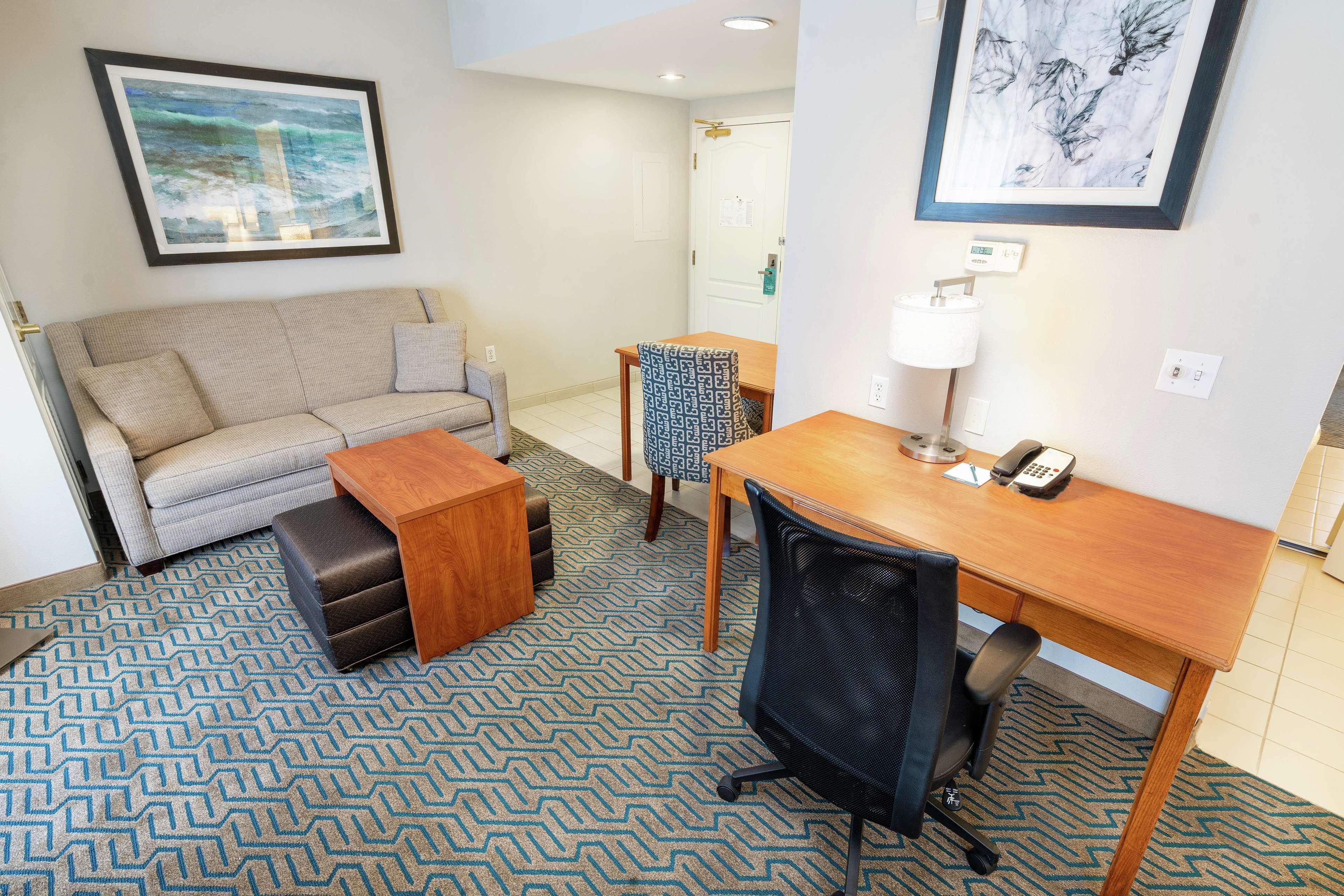 โฮมวู้ด สวีท บาย ฮิลตัน ออนแทริโอ แรนโช คูคามอนกา Hotel แรนโชคูคามอนกา ภายนอก รูปภาพ