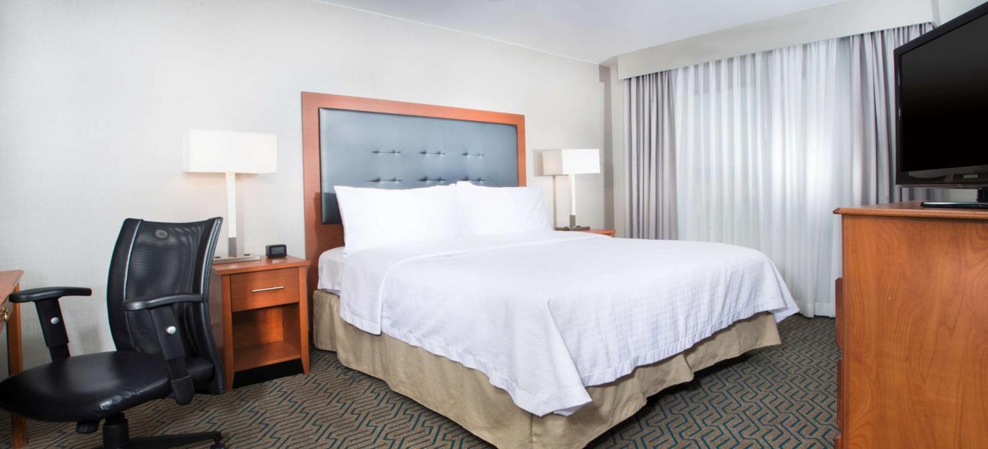 โฮมวู้ด สวีท บาย ฮิลตัน ออนแทริโอ แรนโช คูคามอนกา Hotel แรนโชคูคามอนกา ภายนอก รูปภาพ