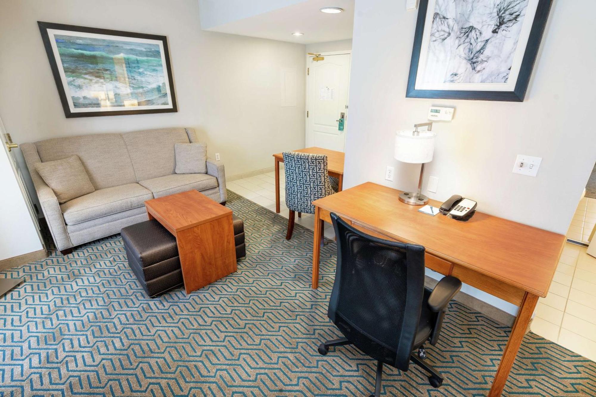 โฮมวู้ด สวีท บาย ฮิลตัน ออนแทริโอ แรนโช คูคามอนกา Hotel แรนโชคูคามอนกา ภายนอก รูปภาพ