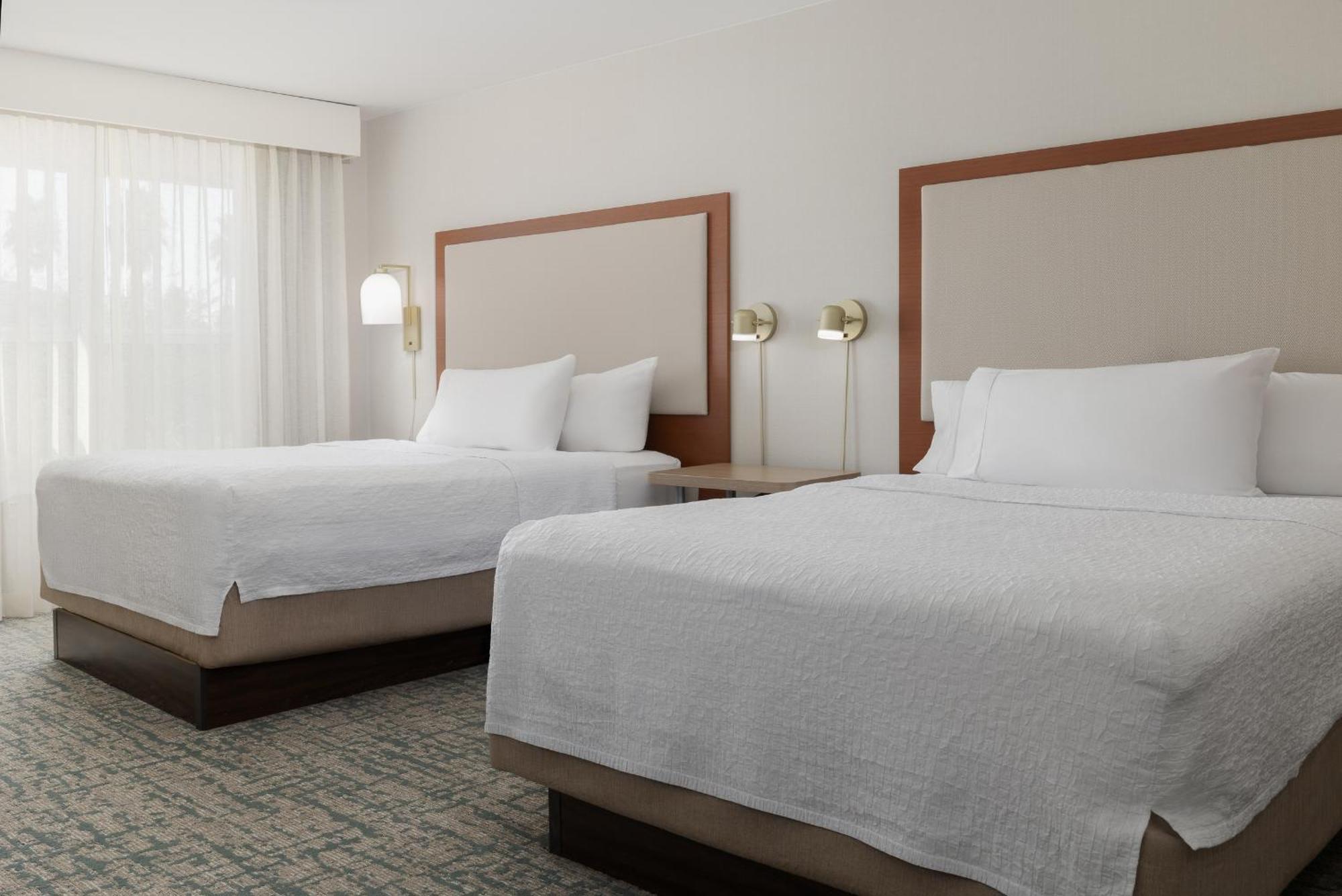 โฮมวู้ด สวีท บาย ฮิลตัน ออนแทริโอ แรนโช คูคามอนกา Hotel แรนโชคูคามอนกา ภายนอก รูปภาพ