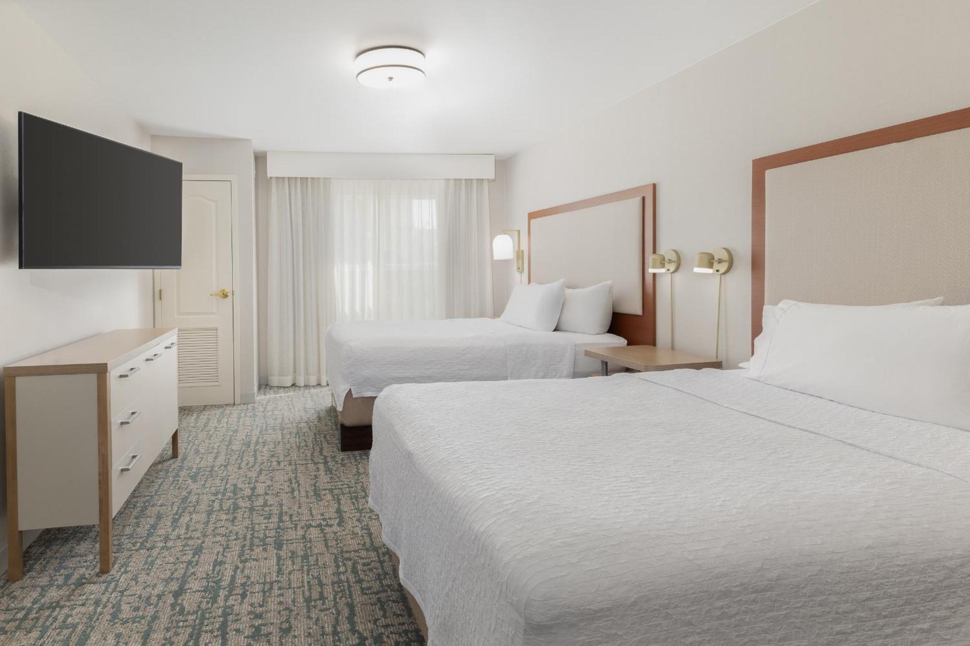 โฮมวู้ด สวีท บาย ฮิลตัน ออนแทริโอ แรนโช คูคามอนกา Hotel แรนโชคูคามอนกา ภายนอก รูปภาพ